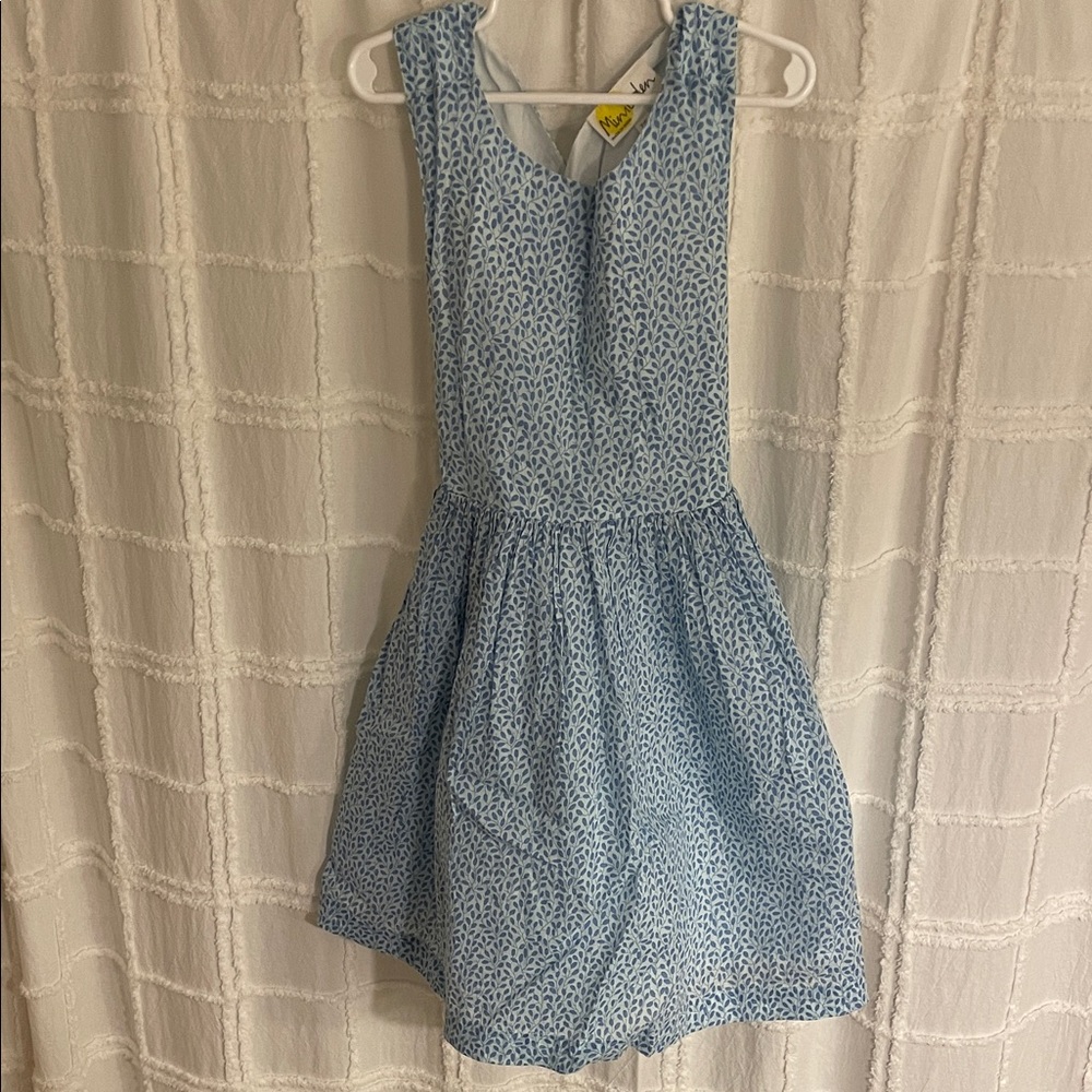 Mini Boden Blue and White Leaf-Print Dress 7-8Y